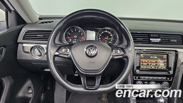 Volkswagen Passat 2.0 TSI B7 2018 — фото 17