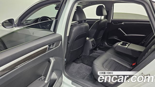 Volkswagen Passat 2.0 TSI B7 2018 — фото 26