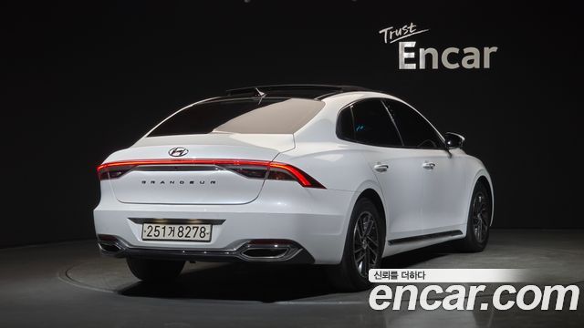Hyundai Grandeur (IG) 2.5 Premium Choice 2021 — фото 2