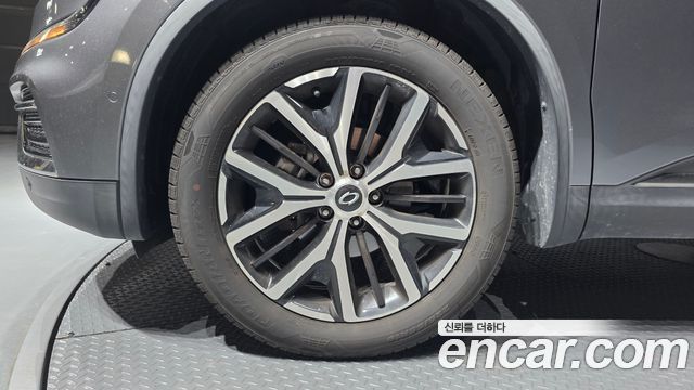 Renault Korea QM6 2.0 LPe RE Signature 2WD 2023 — фото 5