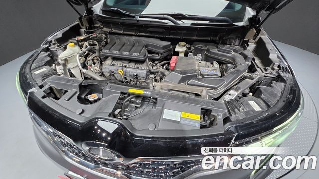 Renault Korea QM6 2.0 LPe RE Signature 2WD 2023 — фото 6