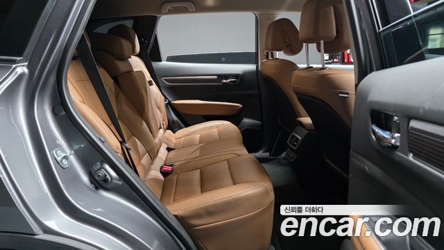 Renault Korea QM6 2.0 LPe RE Signature 2WD 2023 — фото 11