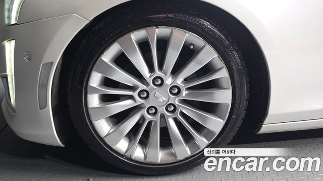 Cadillac CTS (III) 2.0 Premium Plus 2015 — фото 5
