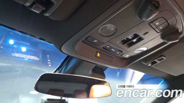 Cadillac CTS (III) 2.0 Premium Plus 2015 — фото 23