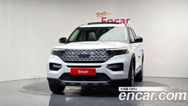 Ford Explorer (VI) 2.3 LimIted 4WD 2023 — фото 3