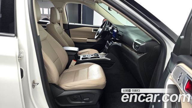 Ford Explorer (VI) 2.3 LimIted 4WD 2023 — фото 26