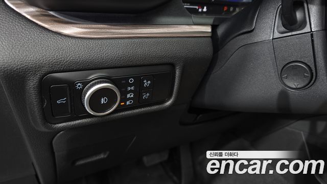 Ford Explorer (VI) 2.3 LimIted 4WD 2023 — фото 27