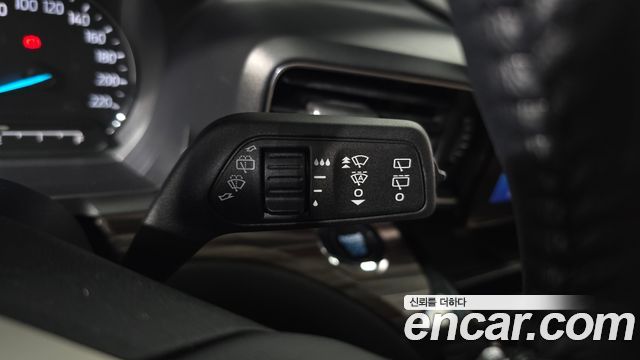 Ford Explorer (VI) 2.3 LimIted 4WD 2023 — фото 28