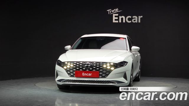 Hyundai Grandeur (IG) 2.5 Calligraphy 2021 — фото 3