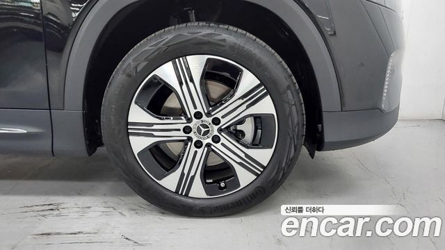 Mercedes-Benz EQB (X243) EQB300 4MATIC 2026 — фото 5