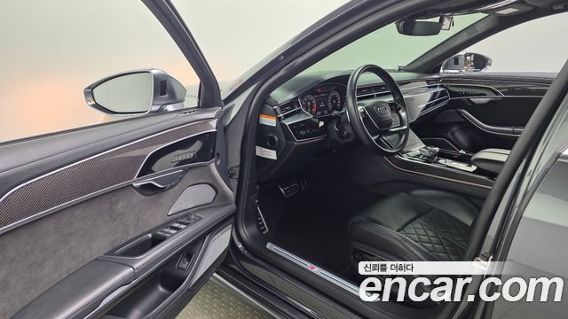 Audi S8 (D5) 4.0 TFSI Quattro LWB 2021 — фото 10
