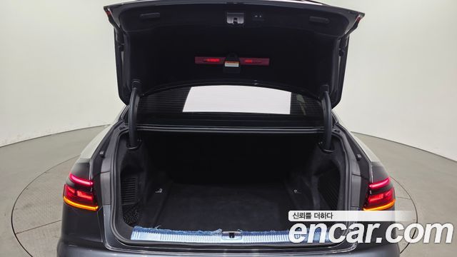 Audi S8 (D5) 4.0 TFSI Quattro LWB 2021 — фото 20