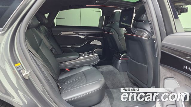 Audi S8 (D5) 4.0 TFSI Quattro LWB 2021 — фото 26
