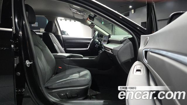 Hyundai Sonata The Edge (DN8) 2.0 Exclusive 2024 — фото 26