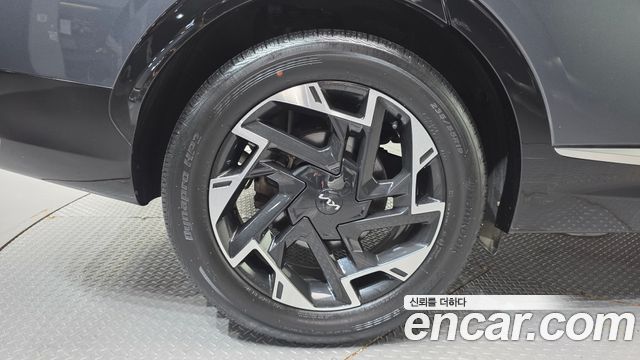 Kia Sportage (V) LPG 2.0 2WD Signature 2023 — фото 5