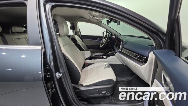 Kia Sportage (V) LPG 2.0 2WD Signature 2023 — фото 10