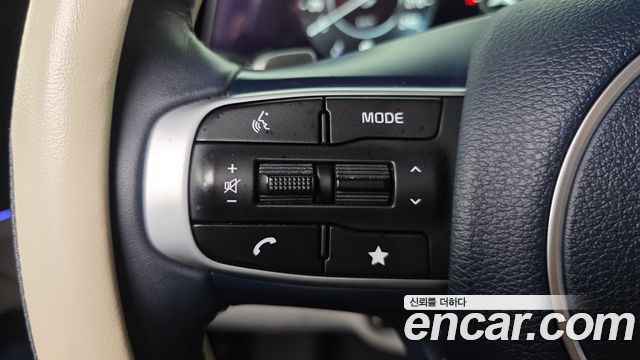 Kia Sportage (V) LPG 2.0 2WD Signature 2023 — фото 14