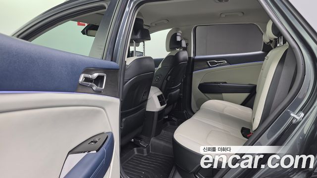 Kia Sportage (V) LPG 2.0 2WD Signature 2023 — фото 20
