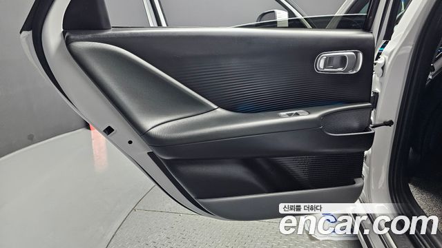 Hyundai Ioniq 6 Long Range Exclusive 2023 — фото 25