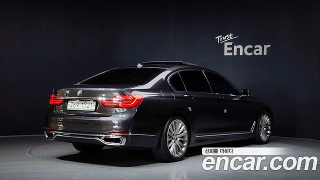 BMW 7 Series (G11) 750Li xDrive 2016 — фото 2