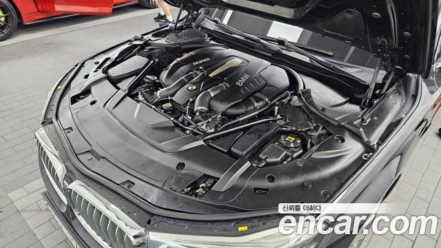 BMW 7 Series (G11) 750Li xDrive 2016 — фото 6