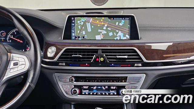BMW 7 Series (G11) 750Li xDrive 2016 — фото 14
