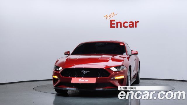 Ford Mustang GT Coupe 2020 — фото 3
