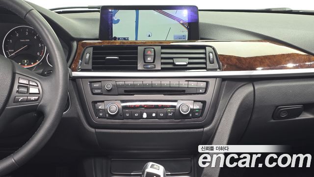 BMW 3 Series (F30) 320d xDrive 2013 — фото 13