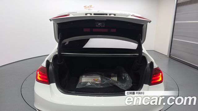 BMW 3 Series (F30) 320d xDrive 2013 — фото 20