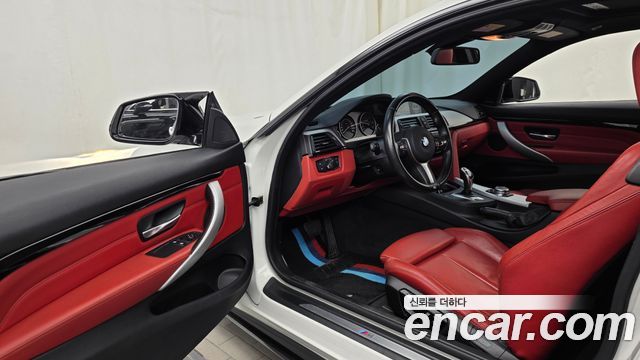 BMW 4 Series (F32) 420d M Sport Coupe 2015 — фото 10