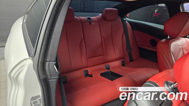 BMW 4 Series (F32) 420d M Sport Coupe 2015 — фото 16