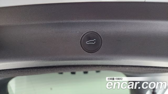 Tesla Model Y Long Range AWD 2021 — фото 34