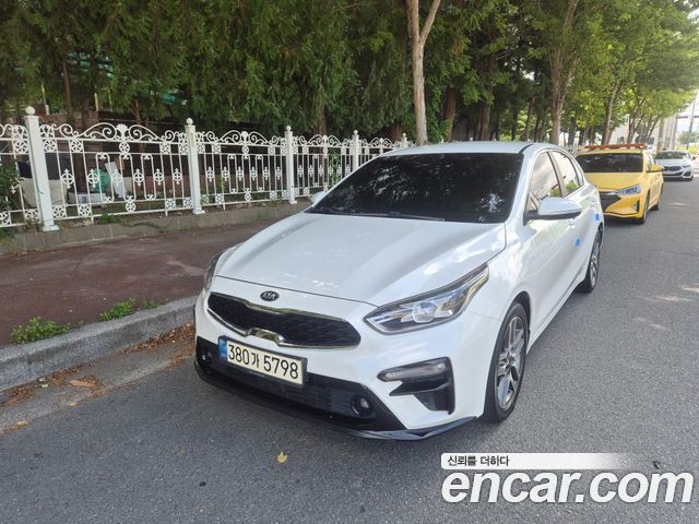 Kia K3 Signature