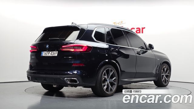 BMW X5 (G05) xDrive 45e M Sport 2023 — фото 2