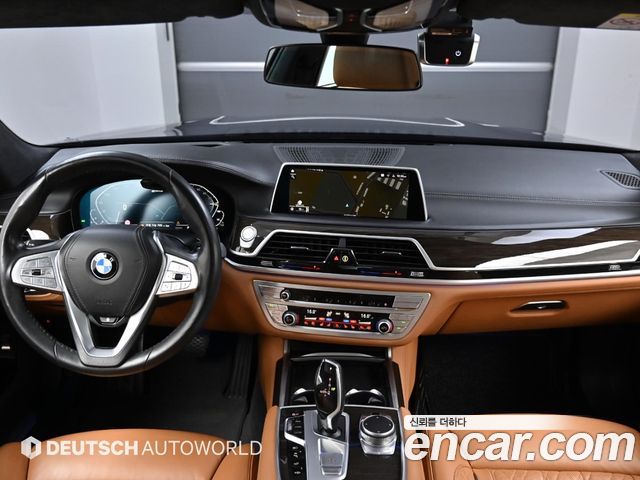 BMW 7 Series (G11) 745Le iPerformance Design Pure Excellence 2021 — фото 5