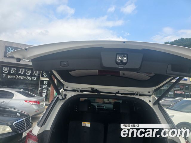 Ford Explorer 2.3 Limited 4WD 5th 2017 — фото 19