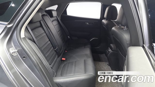 Renault Korea SM6 2.0 LPe LE 2020 — фото 11
