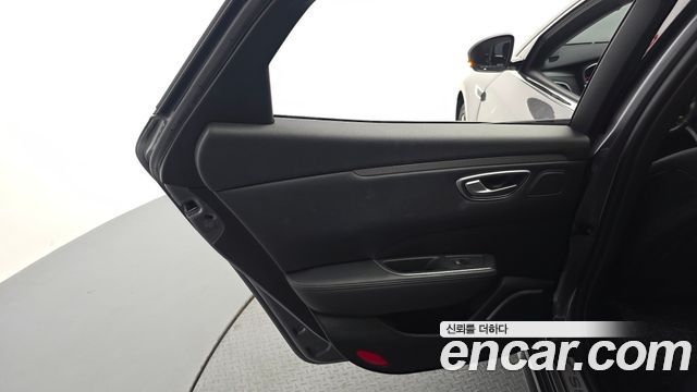 Renault Korea SM6 2.0 LPe LE 2020 — фото 25