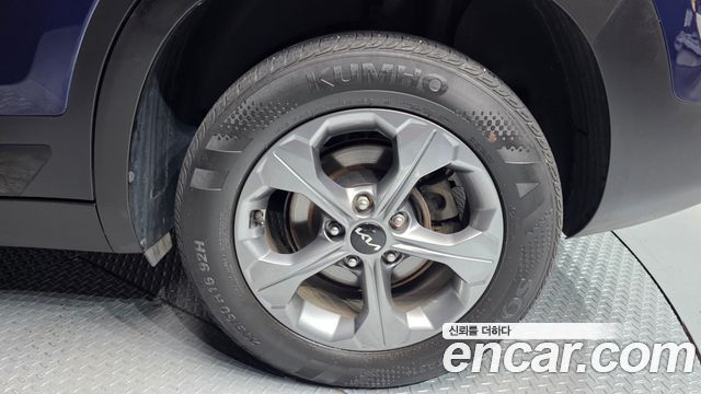 Kia Seltos Gasoline 2.0 2WD Prestige 2024 — фото 21