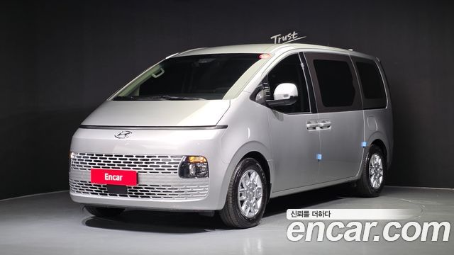 Hyundai Staria Tourer 11-Seater Modern 2022 — фото 1