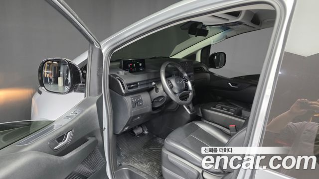 Hyundai Staria Tourer 11-Seater Modern 2022 — фото 10