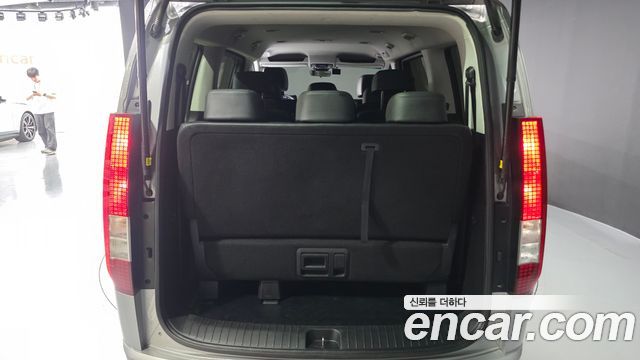 Hyundai Staria Tourer 11-Seater Modern 2022 — фото 32
