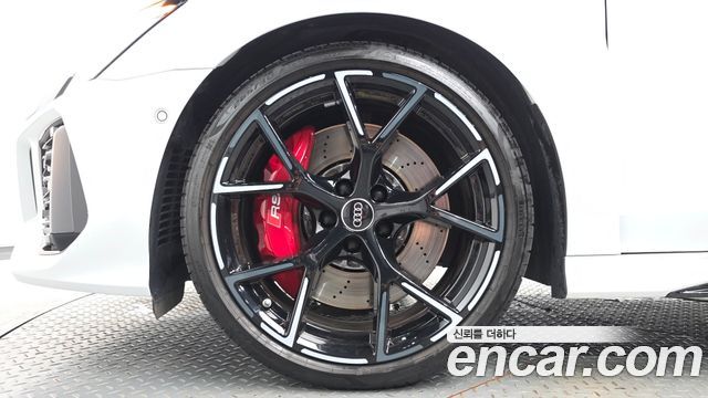 Audi RS3 (8Y) 2.5 TFSI Quattro 2024 — фото 5