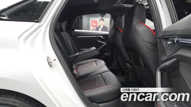 Audi RS3 (8Y) 2.5 TFSI Quattro 2024 — фото 11