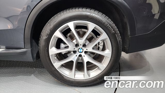 BMW X5 (G05) xDrive 30d xLine 2019 — фото 21