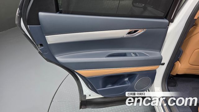 Genesis GV80 2.5T Gasoline 2WD 2022 — фото 25