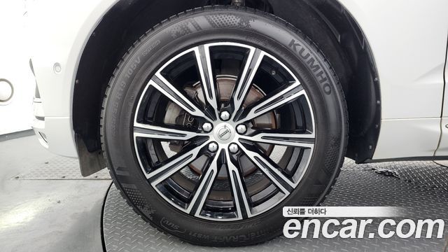 Volvo XC60 (II) D4 Inscription 2018 — фото 5