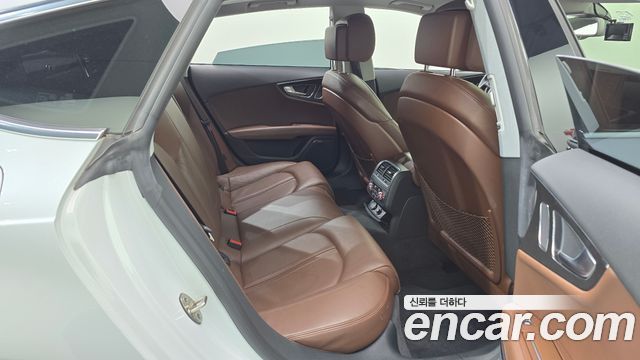 Audi A7 50 TDI Quattro Premium 4G 2016 — фото 11
