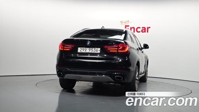 BMW X6 (F16) xDrive 30d 2017 — фото 4