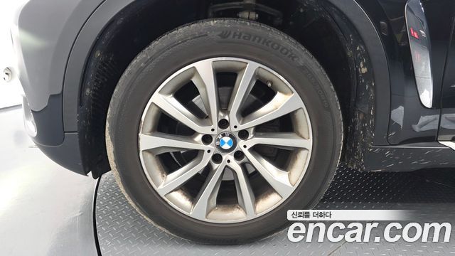 BMW X6 (F16) xDrive 30d 2017 — фото 5